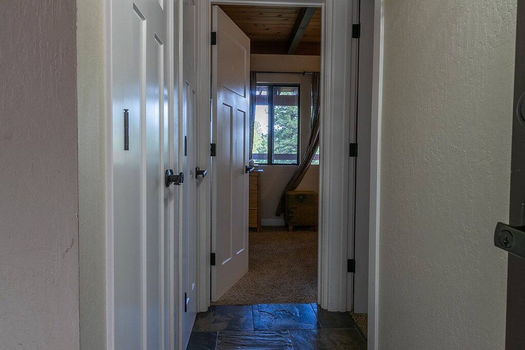 Vacation House for 6 Guests in Diamond Peak, Lake Tahoe