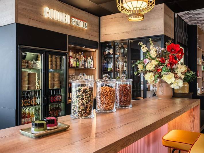 Hôtel pour 2 personnes, avec terrasse, animaux acceptés dans Gare de Lyon - 3