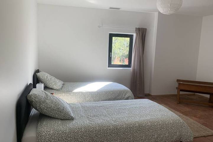 Gîte pour 4 personnes, avec jardin dans La Ville-Dieu-du-Temple - 3