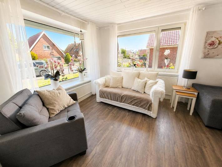 Ferienwohnung für 3 Personen, mit Ausblick und Terrasse sowie Garten - 1