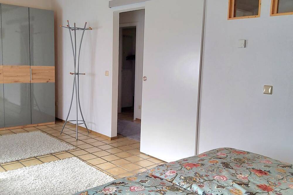 Ganze Wohnung, Ferienwohnung Angelika - Appartement/Fewo, Dusche, Wc, 1 Schlafraum in Bruchweiler-Bärenbach, Landkreis Südwestpfalz