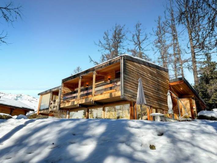Location de vacances pour 8 personnes, avec terrasse à Lens (Suisse)