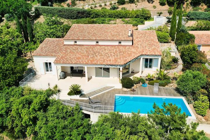 Villa pour 8 personnes, avec piscine à La Londe-les-Maures - 2