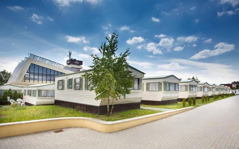 Lodge für 4 Personen, mit Whirlpool und Terrasse sowie Garten und Kinderpool in Mielno - 4