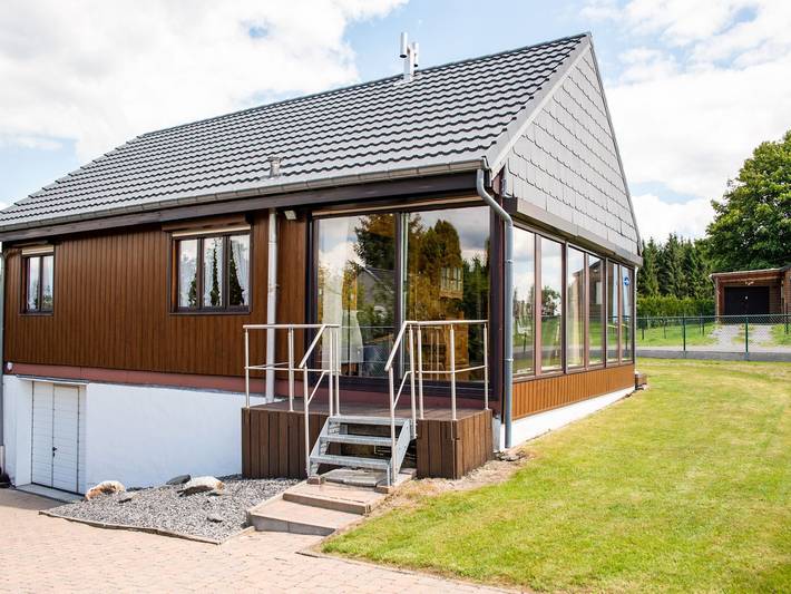 Vakantiehuis voor 9 personen, met Tuin en Sauna in Vielsalm