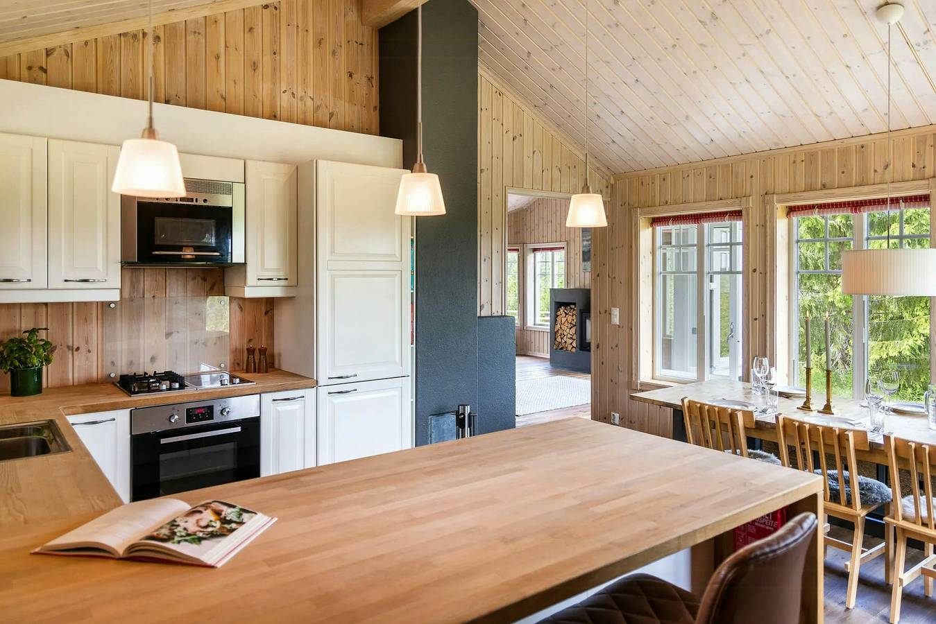 Familiehytte med panoramautsikt ved Vikerfjellet in Viken