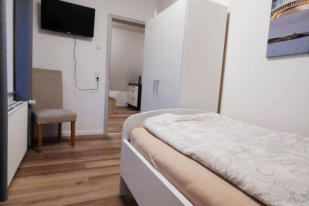 Ganze Wohnung, 95qm helles Dachgeschoss für 1-4 Personen „Alte Bäckerei“ in Bad Laasphe, Kreis Siegen-Wittgenstein