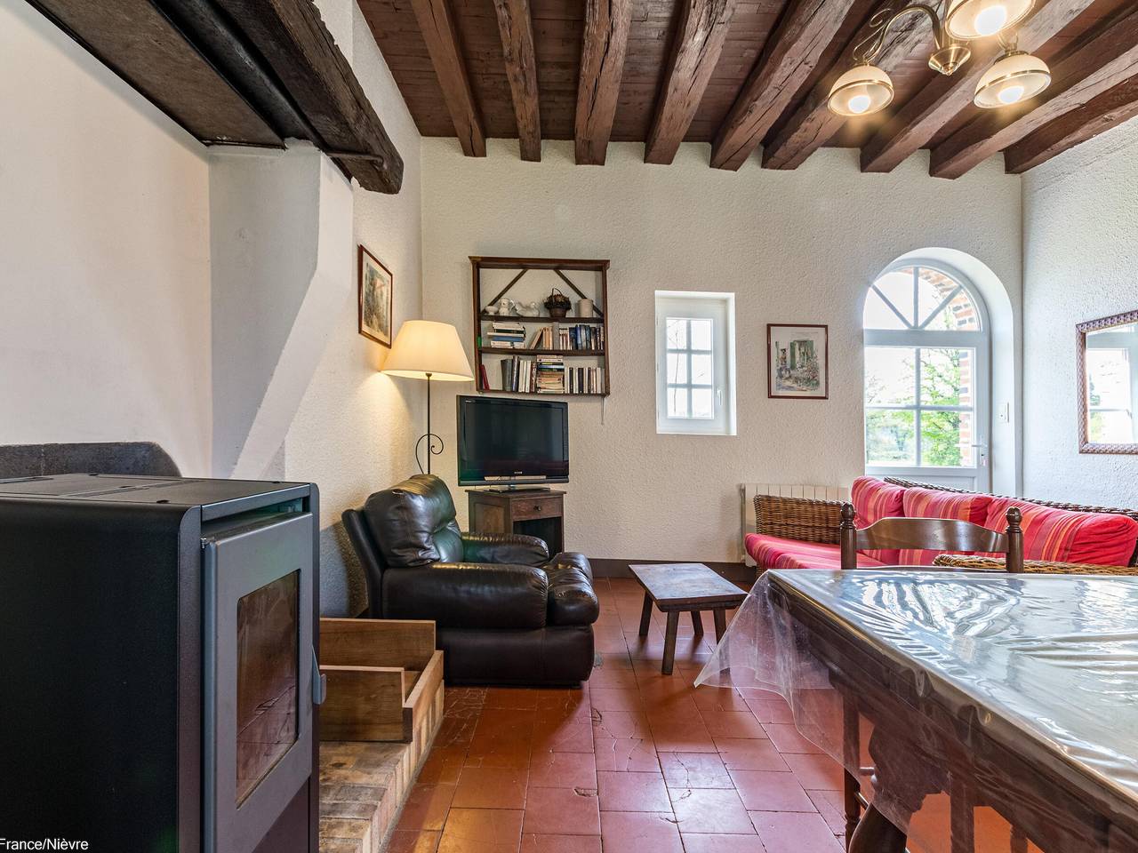 Ruhiges Ferienhaus nahe der Loire, ideal zum Angeln und Wandern in Saint-Hilaire-Fontaine, Nièvre