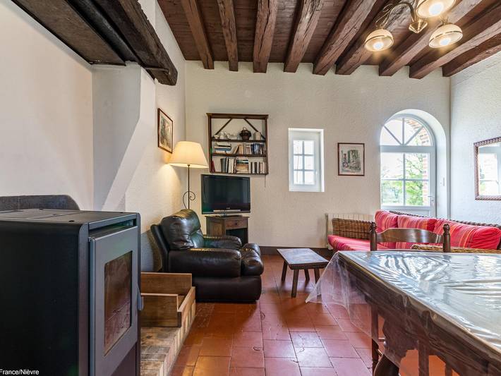 Ruhiges Ferienhaus nahe der Loire, ideal zum Angeln und Wandern in Saint-Hilaire-Fontaine, Nièvre