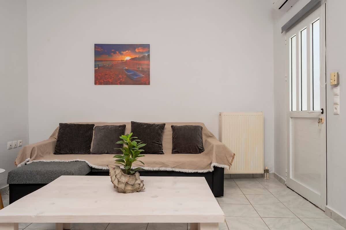 Ganze Wohnung, Villy Suites I - Zante Luxury Suite with Hot Tub in Argassi, Zakynthos