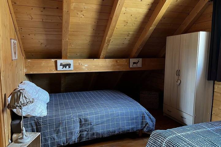 Gîte pour 8 personnes, avec jacuzzi ainsi que jardin et balcon, animaux acceptés à Erckartswiller - 4