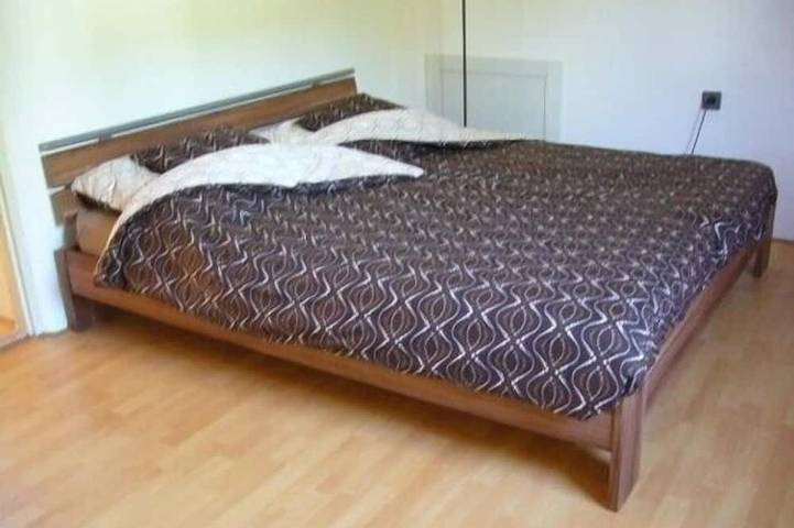 Haus (140m2, 3 große schlafzimmer), garten (800m2) eingezäunt, super in Orfü, Kleingebiet Fünfkirchen
