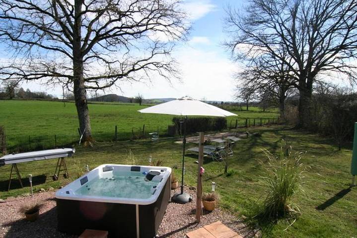 Location de vacances pour 6 personnes, avec jacuzzi et jardin dans Thil-sur-Arroux - 3