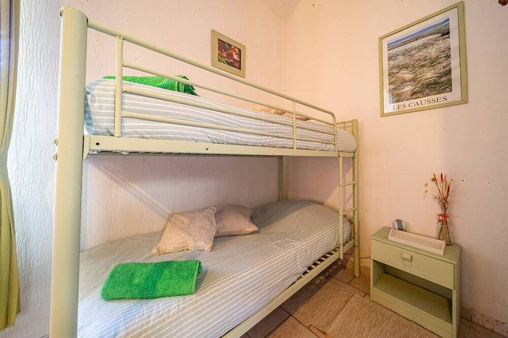 Chambre d’hôte pour 4 personnes, avec jardin et piscine dans Lozère - 3