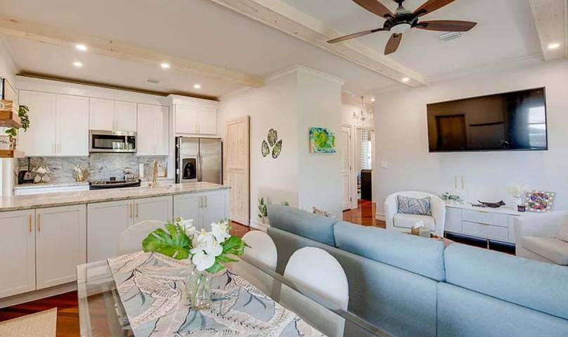 Ferielejlighed for 4 personer, med have og balkon samt pool, børnevenlig i Key West