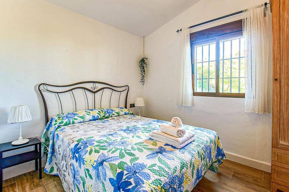 Awesome home in Colmenar with Wifi in Colmenar, Málaga Province