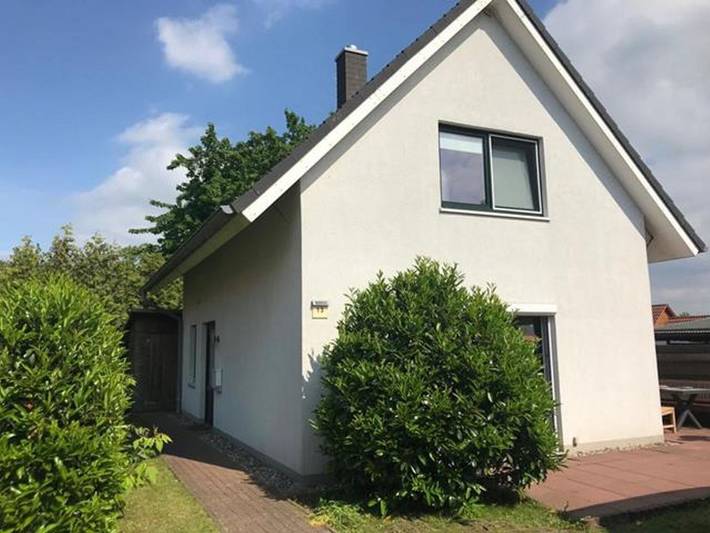 Ferienhaus für 6 Personen, mit Terrasse und Garten sowie Sauna in Kaltenhof