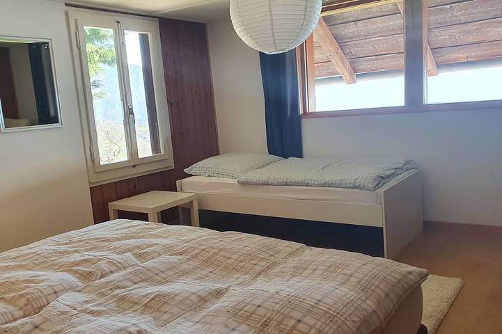 Chalet für 5 Personen, mit Garten in der Schweiz - 2