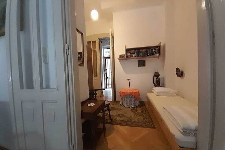 Ganze Wohnung, Apartment mit Blick auf die Donau, Klimaanlage, Wlan, kostenlose Minibar, persönlicher Empfang in der Nähe des Parlaments in Budapest, Danube-Ipoly National Park
