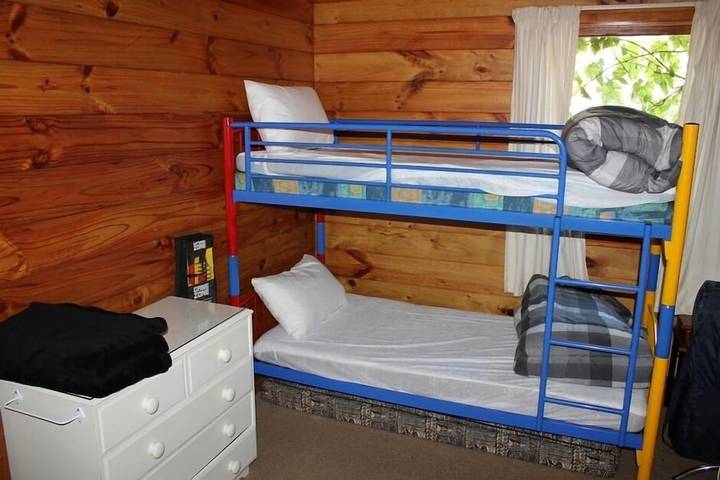 Holiday home for 10 people, with garden and balcony in Bay of Plenty
