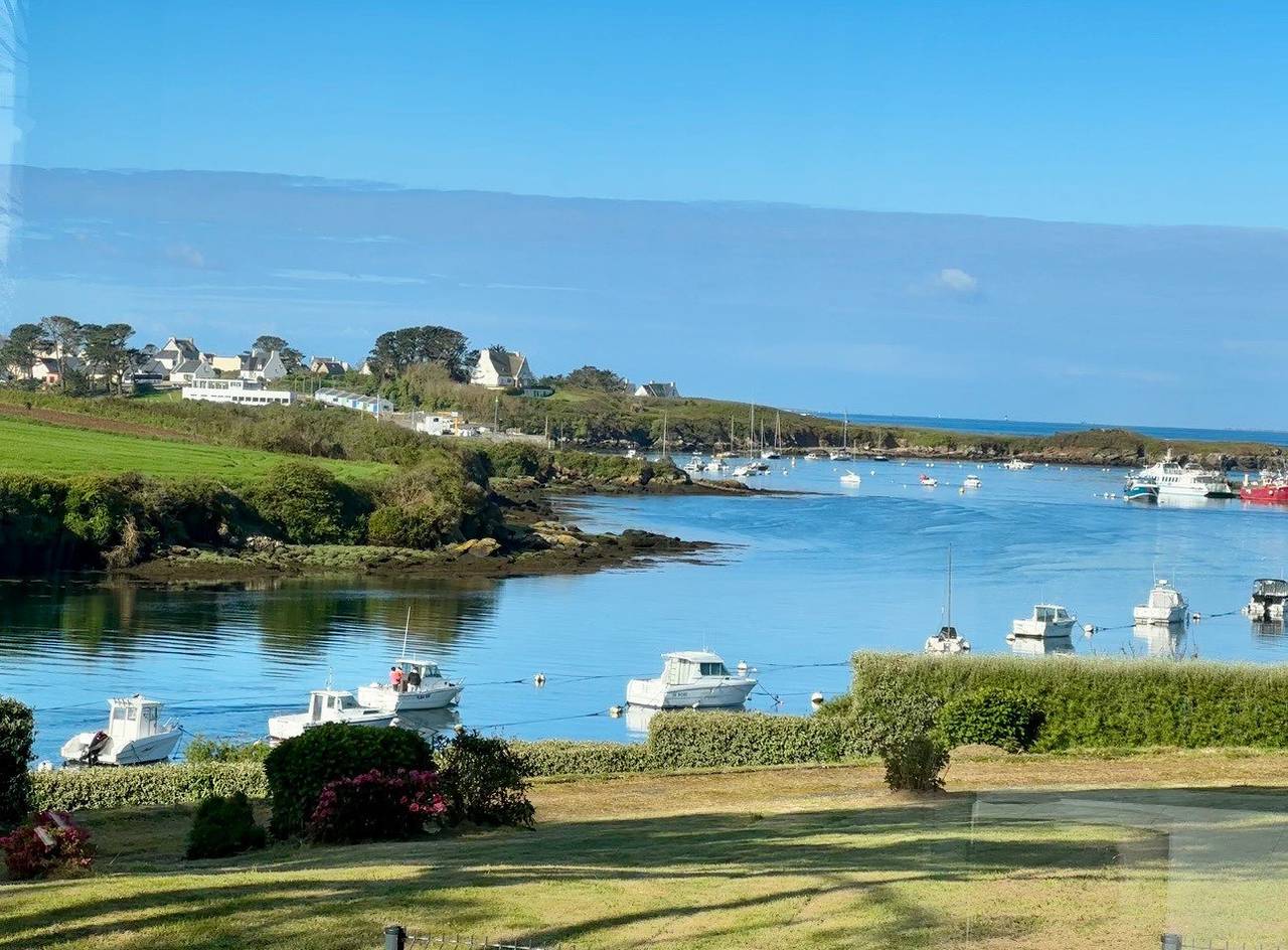Ker Lan - Maison de caractère avec Spa et vue mer in Lanildut, Región de Brest