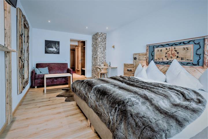 Ferienwohnung für 2 Personen, mit Sauna und Garten sowie Ausblick in Ischgl
