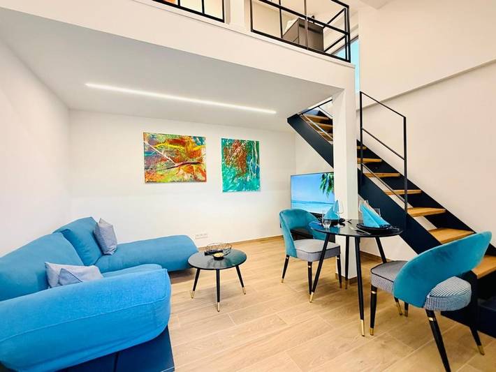 Ferienhaus für 2 Personen, mit Balkon und Terrasse in Karlsruhe