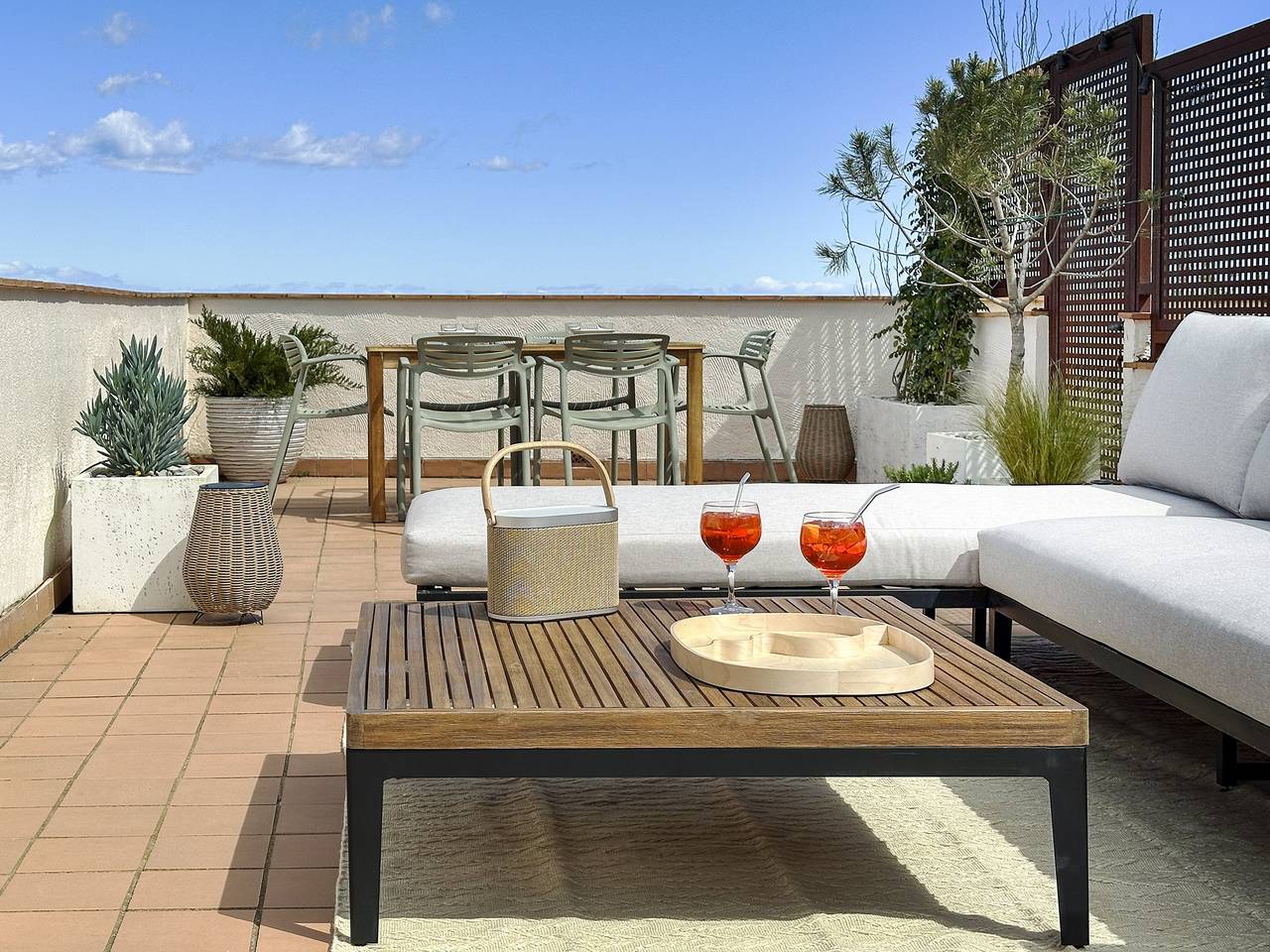 Appartamento intero, Begur Sunset,2 bedroom loft close to the center of Begur. With terrace and gorgeous sea views in Begur Centre, Begur