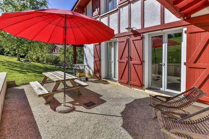 Holiday home for 6 people, with garden and pool - 1