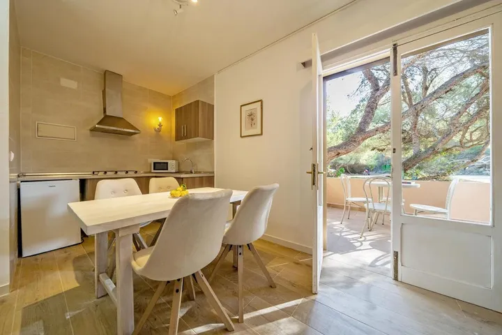 Appartement de vacances pour 3 personnes, avec balcon et jardin - 1
