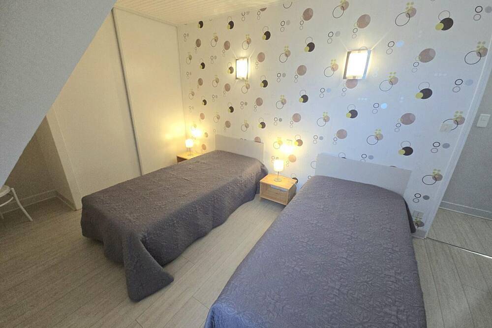 Casa rústica de 2 habitaciones con wifi, terraza y vistas increíbles cerca de Domme in Domme, Périgord Noir