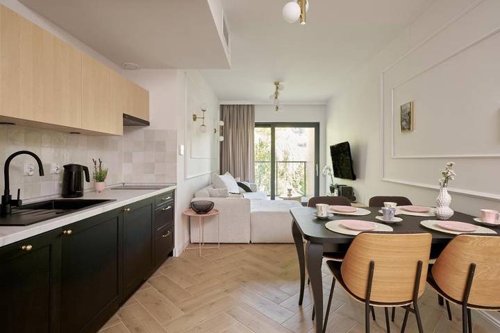 Apartament wakacyjny dla 4 osób, z widok i balkon - 1