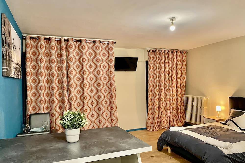 Appartement entier, Chablais . Practical apartment in the center 5 minutes walk from the station. in Ville-la-Grand, Région de Saint-Julien-en-Genevois