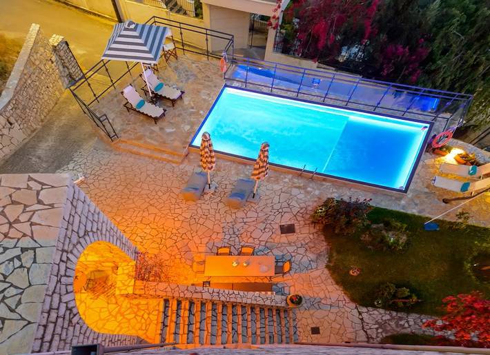 Ferienhaus für 10 Personen, mit Meerblick und Garten sowie Pool in Kalamata - 4