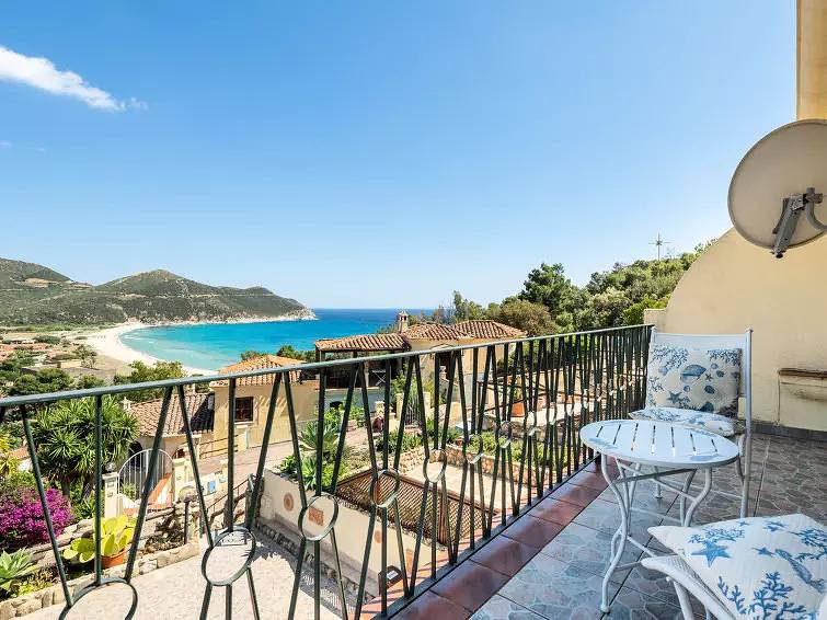 Maison 6 Personnes in Solanas, Comune di Sìnnia