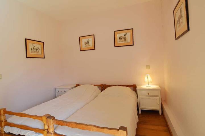 Location de vacances pour 9 personnes, avec terrasse et jardin à Havelange - 2