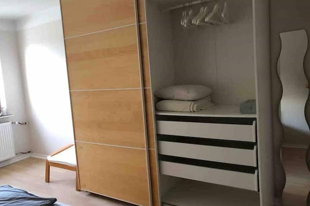 Ganze Wohnung, Zentral gelegene Ferienwohnung in Nms in Neumünster, Schleswig-Holstein Binnenland