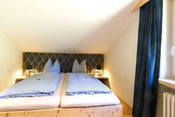 Hütte für 2 Personen in Mittenwald, Bayerische Alpen, Bild 1