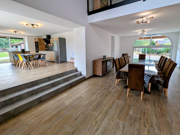 Gîte pour 14 personnes, avec Terrasse et Jardin dans Les Mille étangs