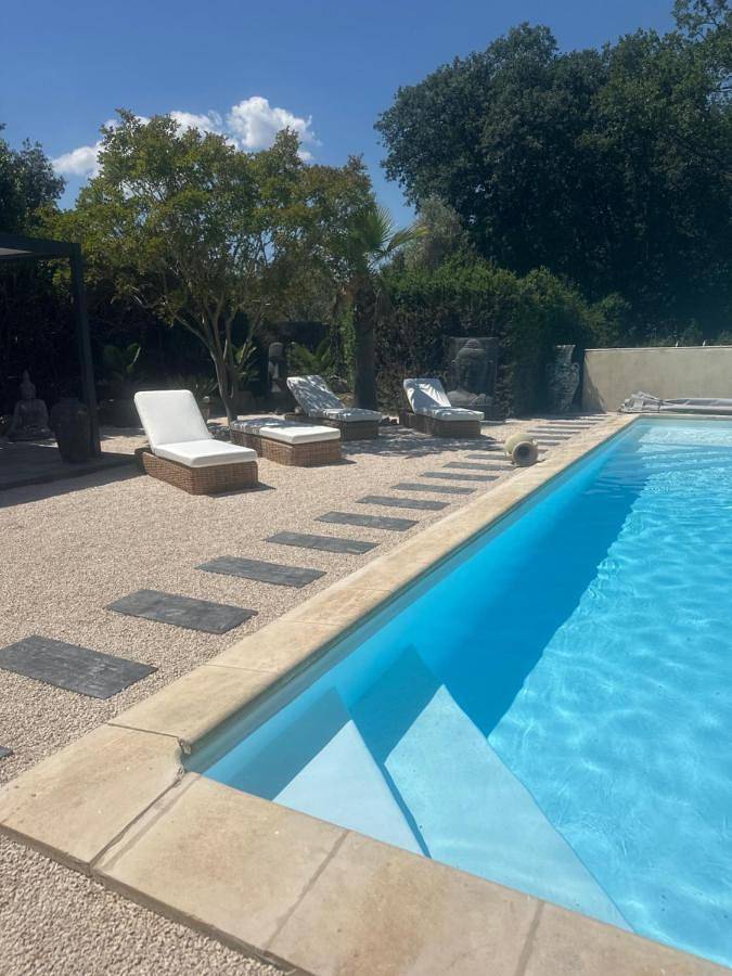 Apartamento de vacaciones para 2 personas, con piscina además de jardín y vistas - 1