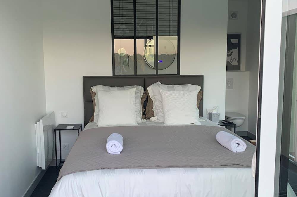 House 10 Persons 2 Jaccuzzi 4 Bedrooms 4 Bathrooms Sauna, Deauville in Touques, Region de Lisieux