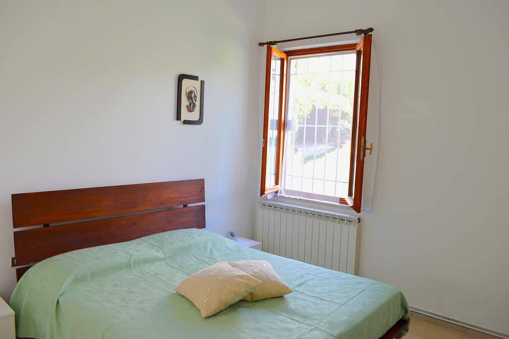 2 Bedroom Private vacation home in Marche in Urbino, Pesaro-Urbino