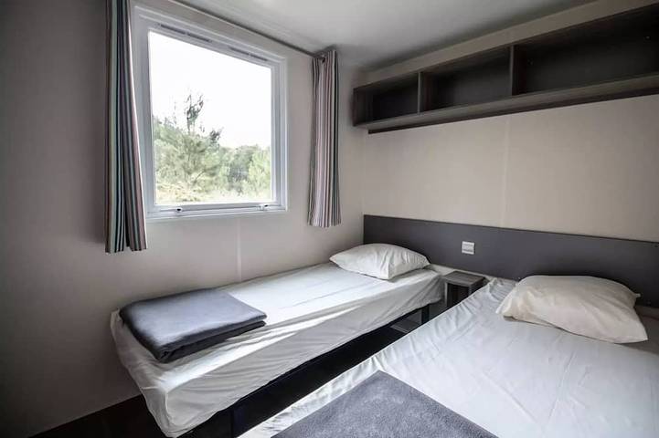 Mobil home pour 4 personnes, avec terrasse à Saint-Michel-Escalus - 3
