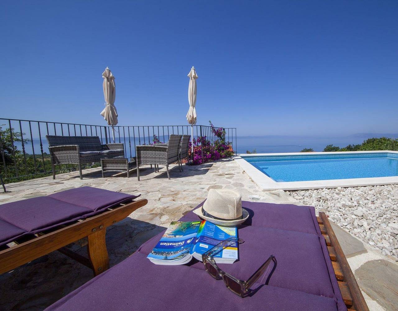 Holiday house with private pool for 8 persons approx. 150 m² in Podgora, Dalmatia (Split-Dalmatia County) in Podgora, Rivera de Makarska