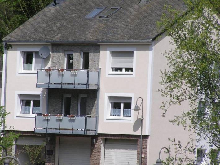Ferienwohnung für 4 Personen, mit Balkon und Terrasse sowie Ausblick in Bad Bertrich