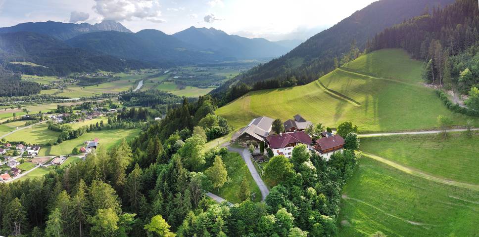 Pension für 4 Personen, mit Ausblick und Garten sowie Pool, kinderfreundlich in Kärnten - 2