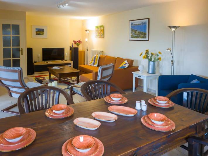 Location de vacances pour 4 personnes, avec piscine et jardin, adapté aux familles à Carcès - 4