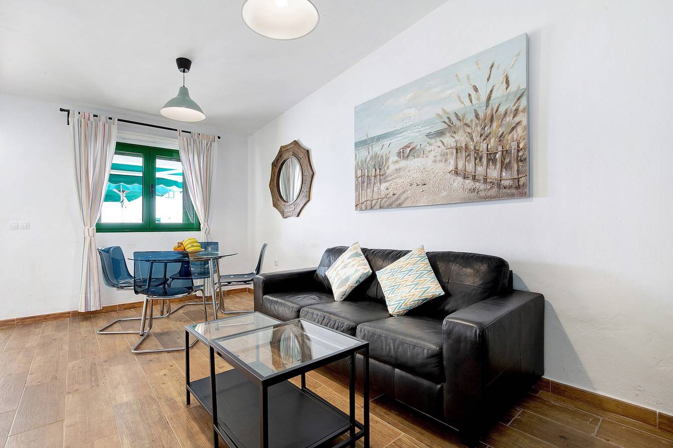 Casa de vacaciones "Mar de Lava Sunrise Fuerteventura" con vistas al mar, terraza y Wi-Fi in Antigua, Fuerteventura