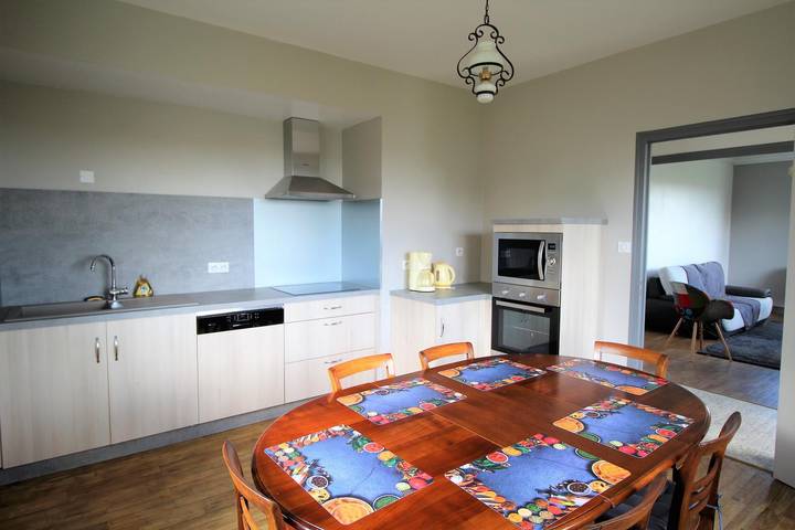 Gîte pour 7 personnes, avec jardin à Saint-Auvent - 4