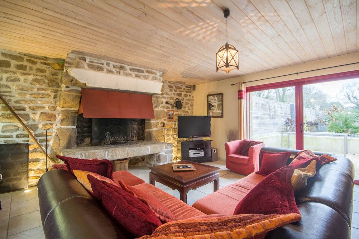 Villa avec Piscine couverte et chauffée d avril à fin septembre in Golf Saint-Laurent, Ploemel